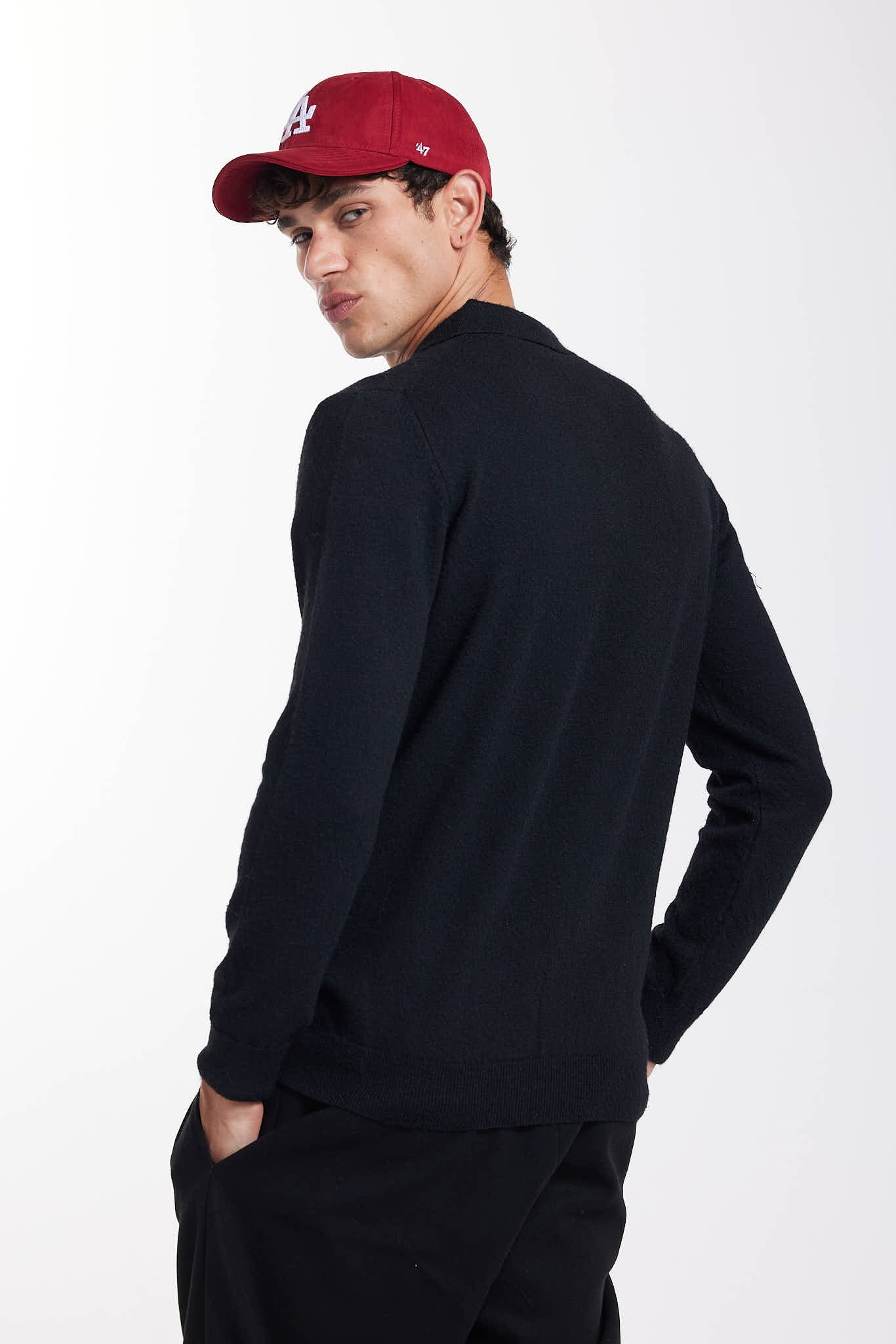Soft-Edge Collar Pullover